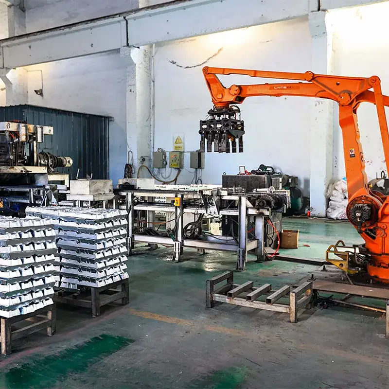 Lingot en alliage de zinc multi-éléments RZnAlBi
