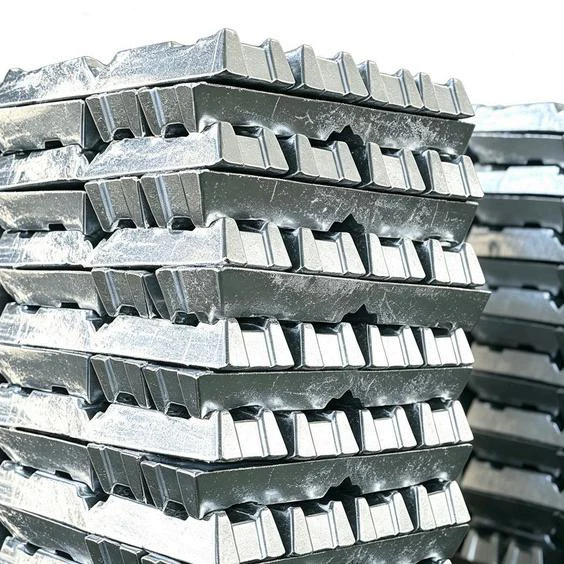 Lingot d'alliage de zinc, d'aluminium et de magnésium RZnAlMg